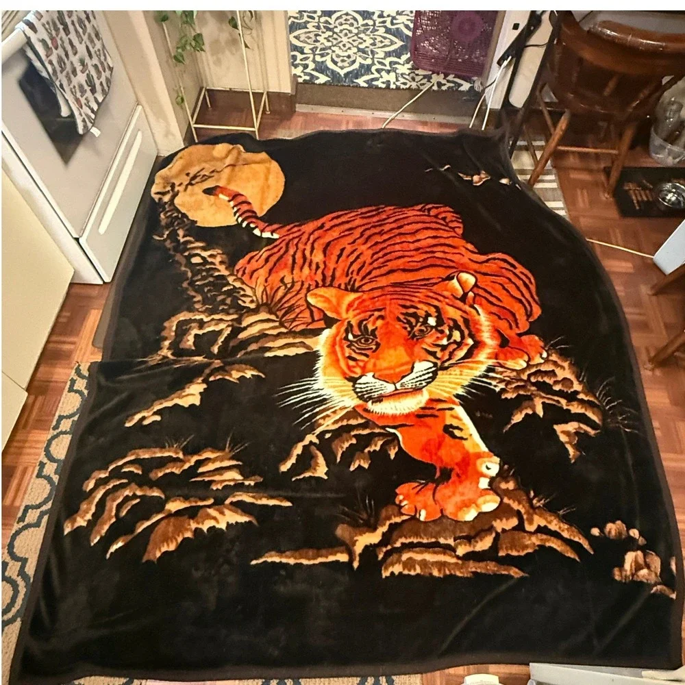 Large Korean Mink Animal Tiger Print Vintage 90s Plush Blanket 75x90 Heavy Black